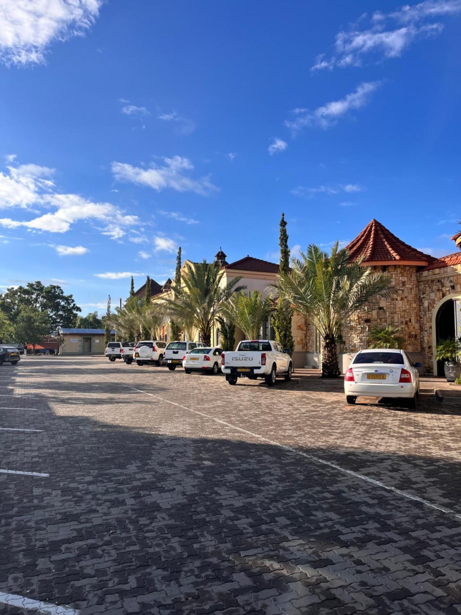 The Windhoek Luxury Suites Kültér fotó