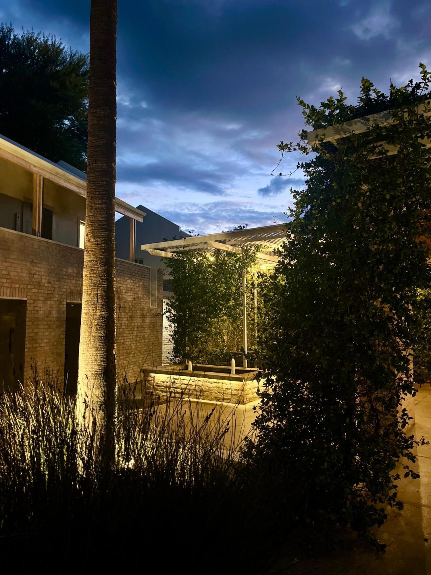 The Windhoek Luxury Suites Kültér fotó