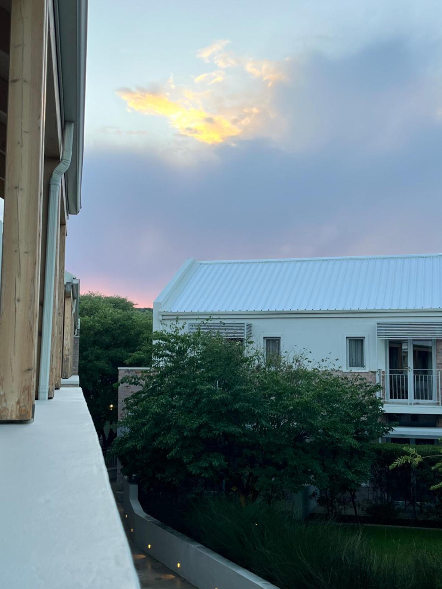 The Windhoek Luxury Suites Kültér fotó