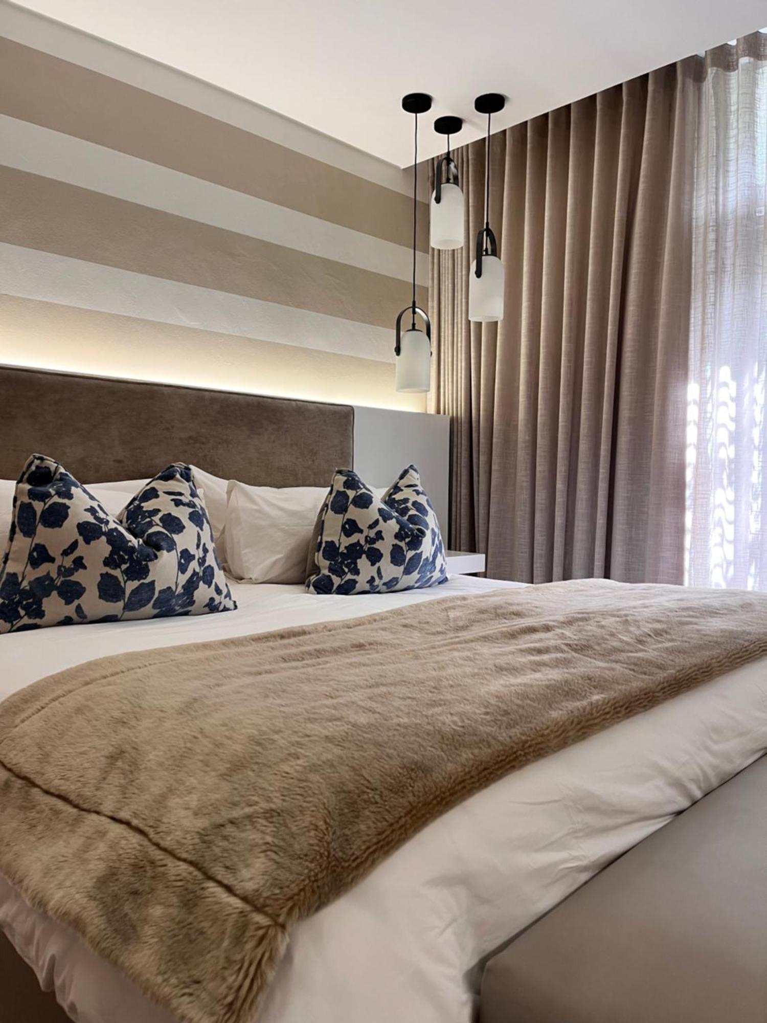 The Windhoek Luxury Suites Kültér fotó